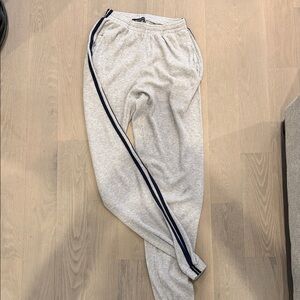 Brandy Melville Lt Gray Waffle Joggers w NvyStripe, and pockets, est small, GUC